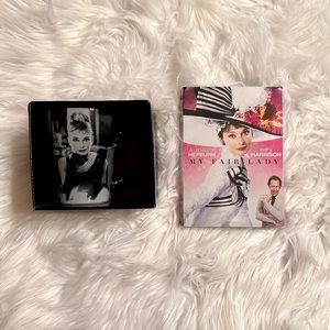 Breakfast at Tiffany's Mug Audrey Hepburn and DVD Bundle